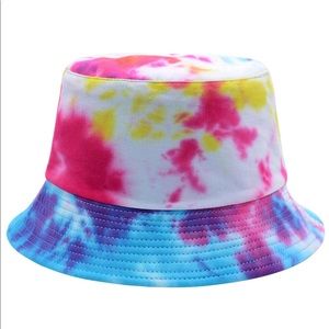 Reversible tie dye black bucket hat